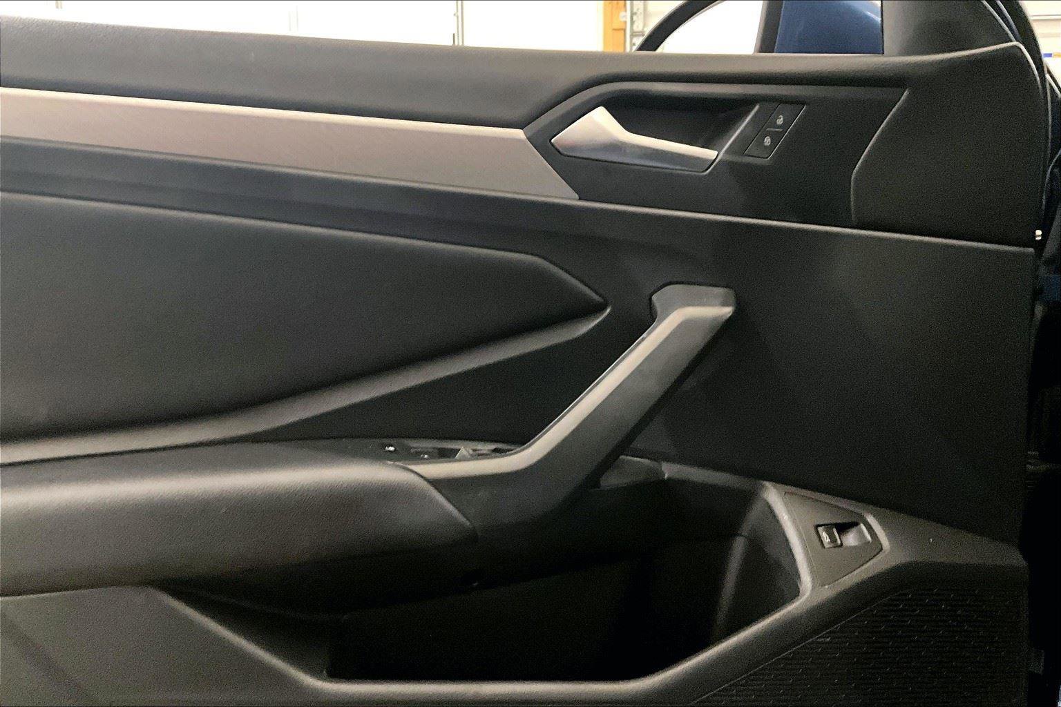 Used 2019 Volkswagen Jetta S w/ Driver Assistance Package image 22
