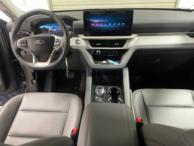 New 2026 Ford Explorer Active w/ Active Comfort Package AWD/4WD image 13