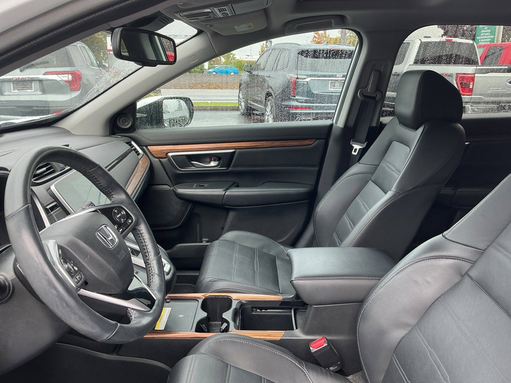 Used 2020 Honda CR-V Touring image 11