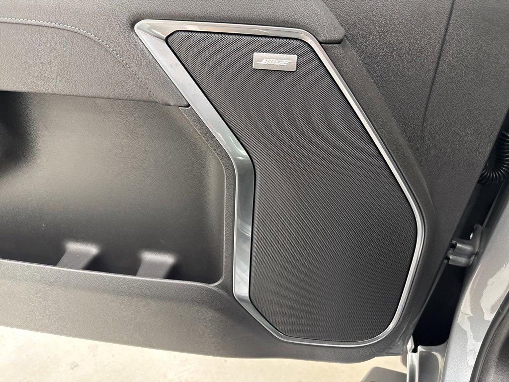 New 2026 GMC Sierra 1500 SLT w/ SLT Premium Package image 17