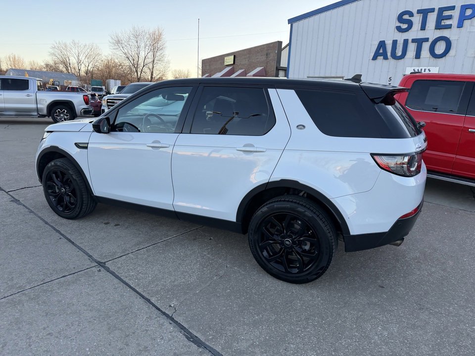 Used 2015 Land Rover Discovery Sport HSE image 7