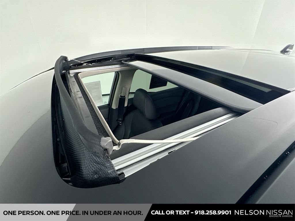 New 2026 Nissan Rogue Dark Armor FWD image 21