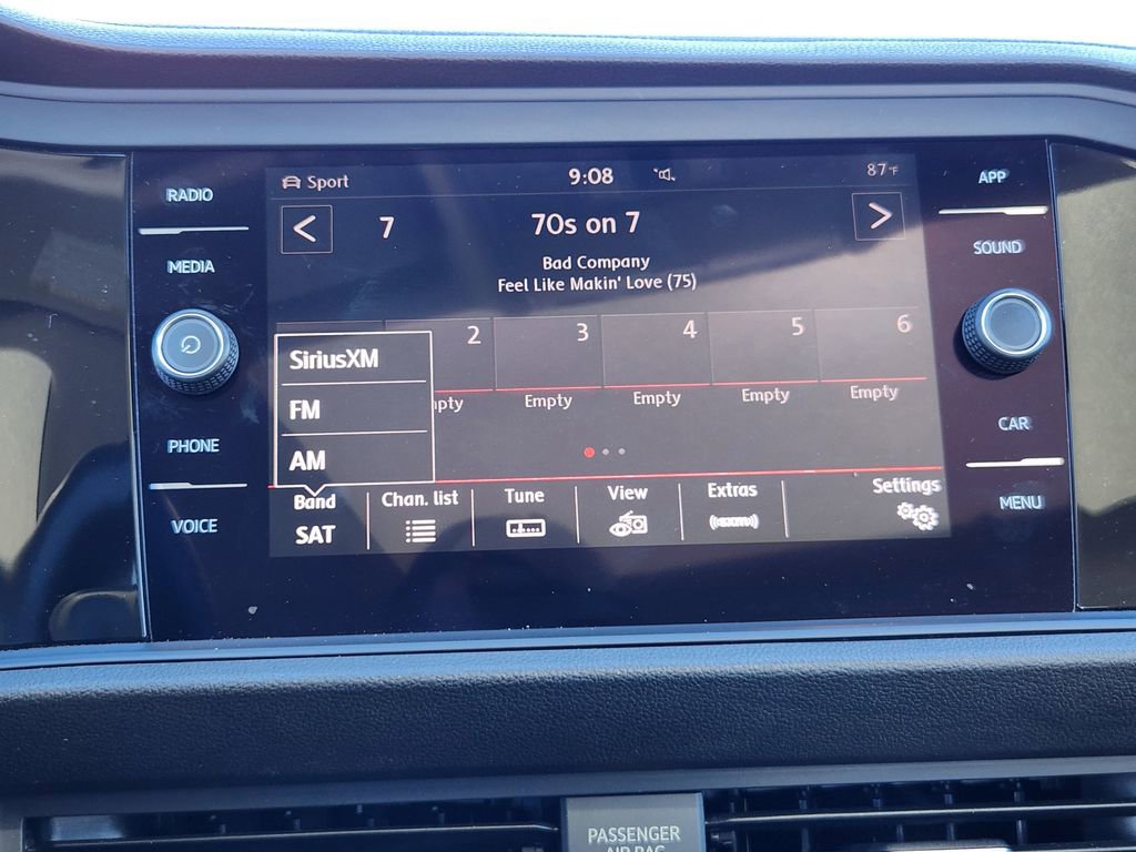 Used 2019 Volkswagen Jetta SEL image 7