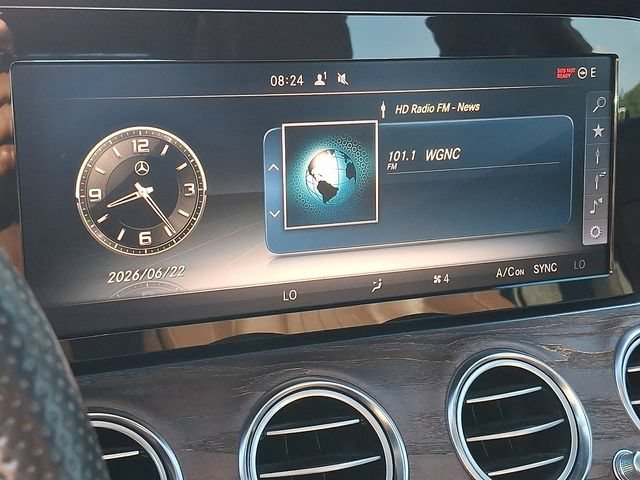 Used 2017 Mercedes-Benz E 300 image 12