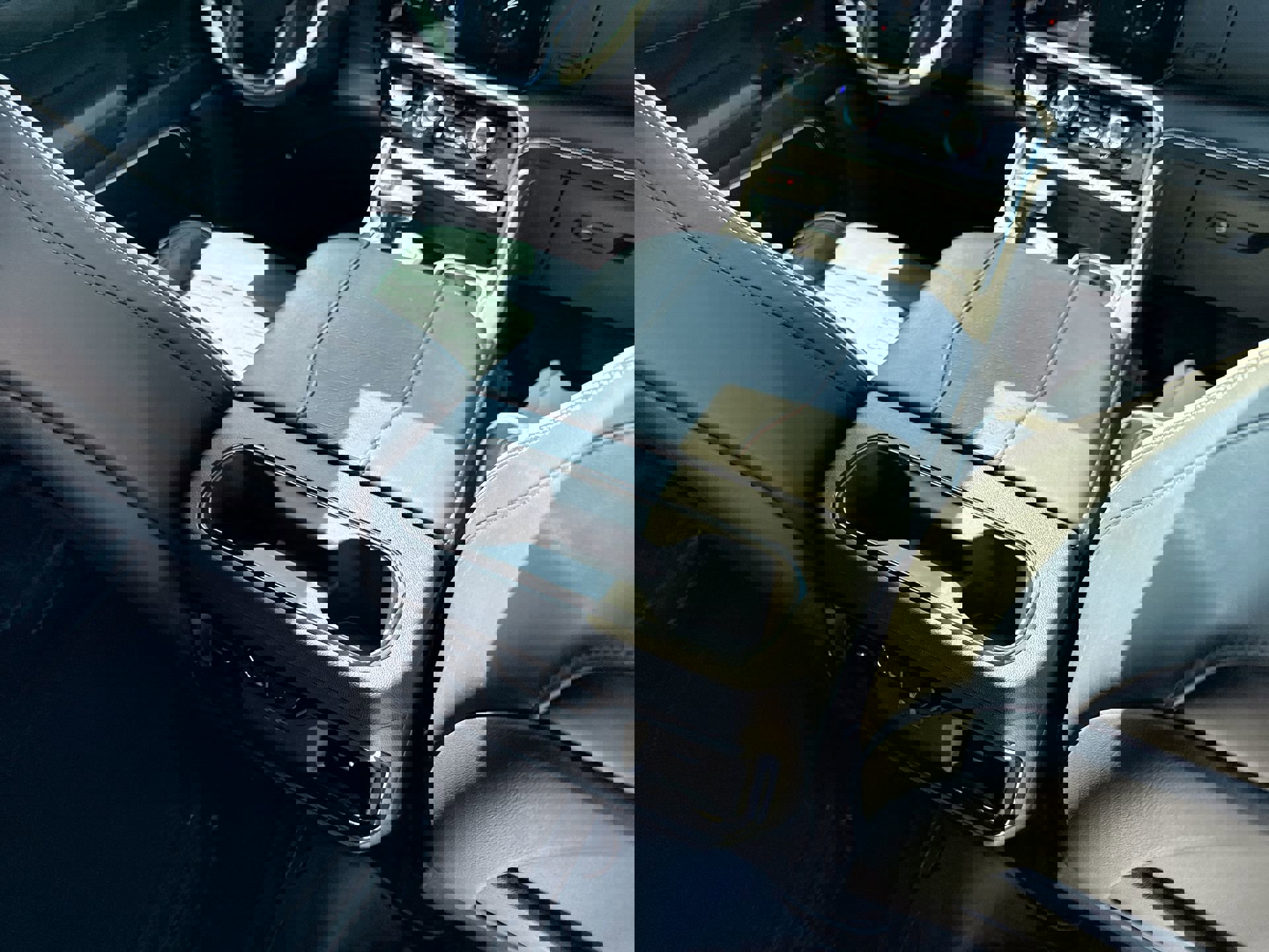 Used 2025 GMC Sierra 1500 AT4X image 22