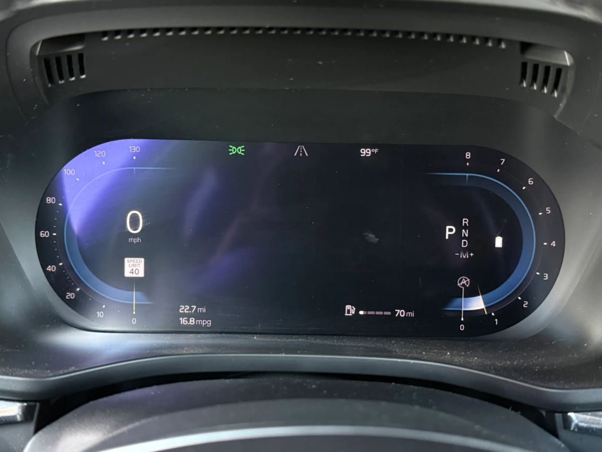Used 2022 Volvo XC60 B5 Momentum image 55