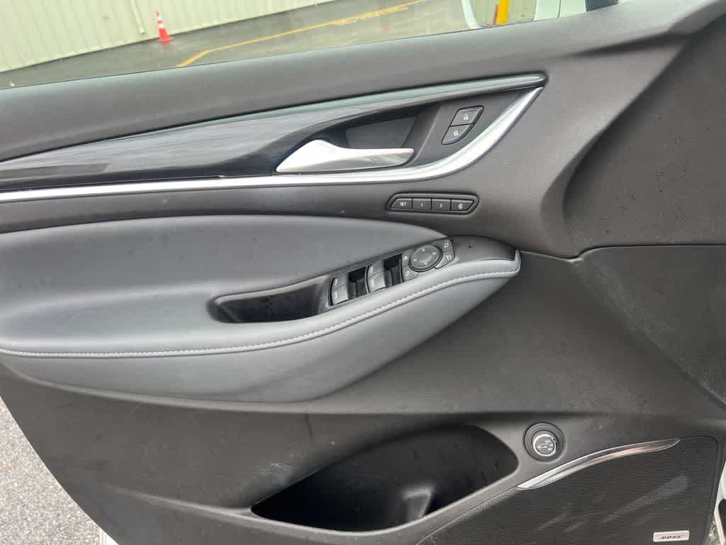 Used 2020 Buick Enclave Premium w/ Surround and Sites Package FWD image 6