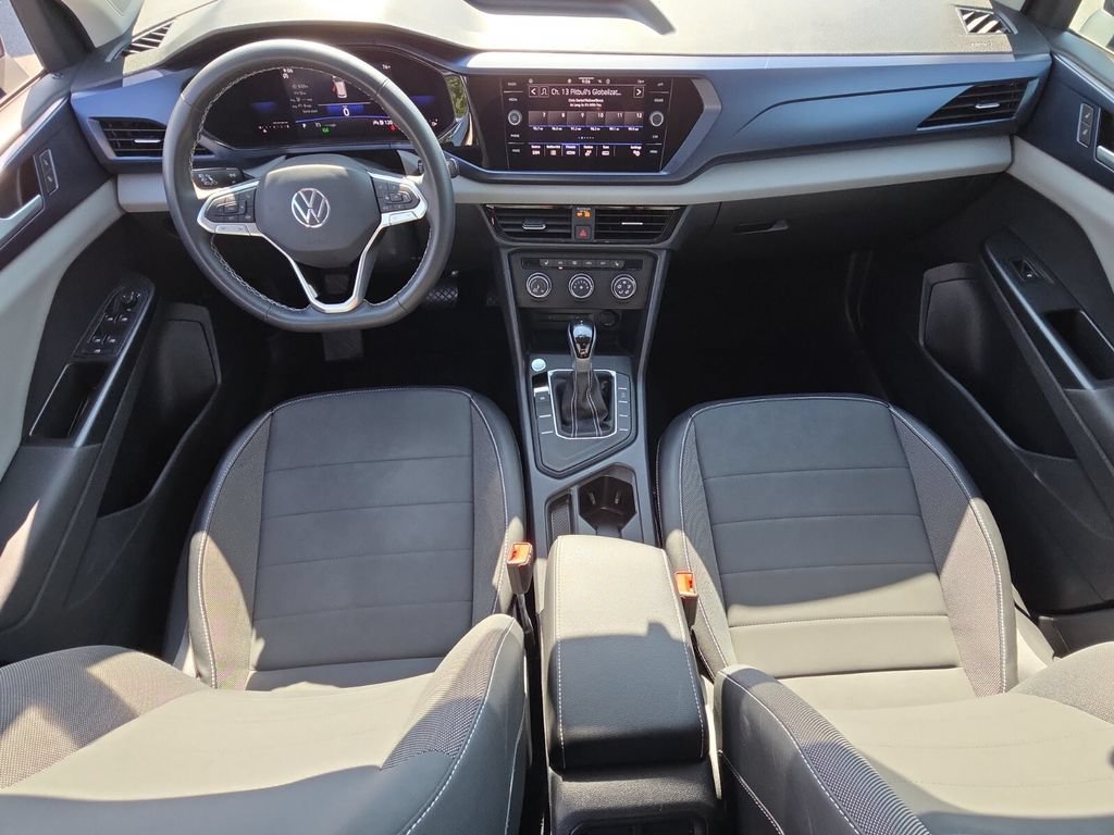Used 2022 Volkswagen Taos SE FWD image 14