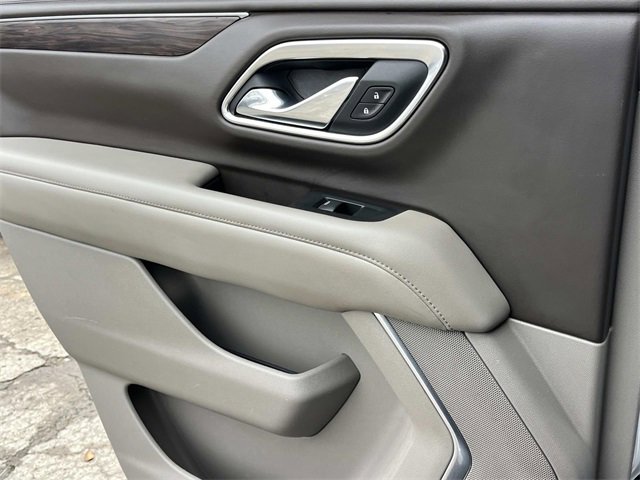 Used 2021 Chevrolet Tahoe Z71 w/ Z71 Off-Road Package image 19