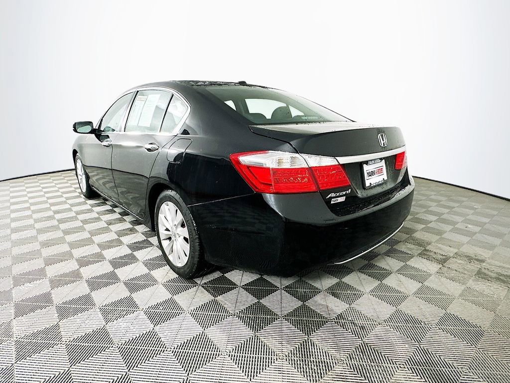 Used 2015 Honda Accord EX-L image 6