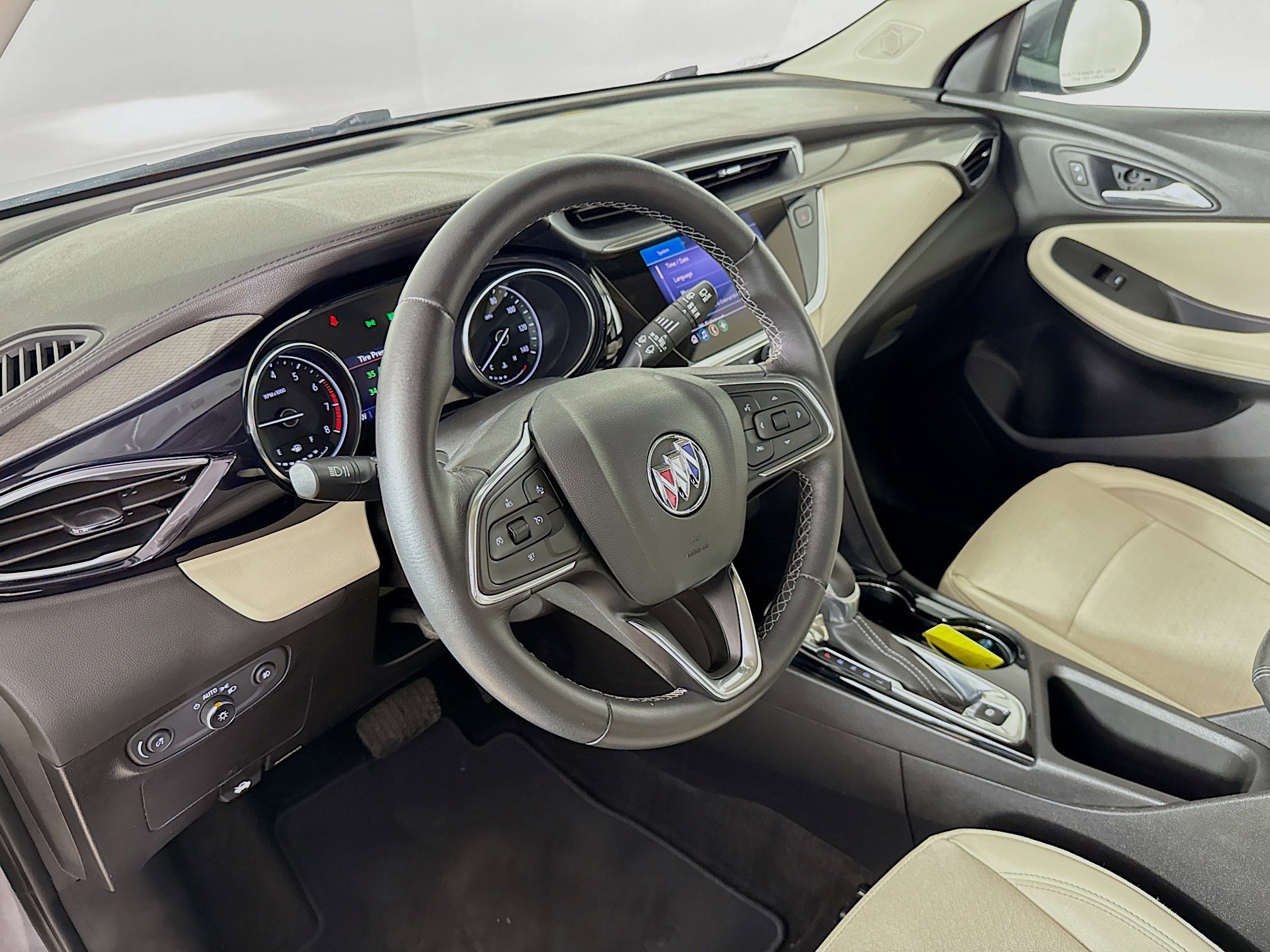 Used 2020 Buick Encore GX Preferred image 8