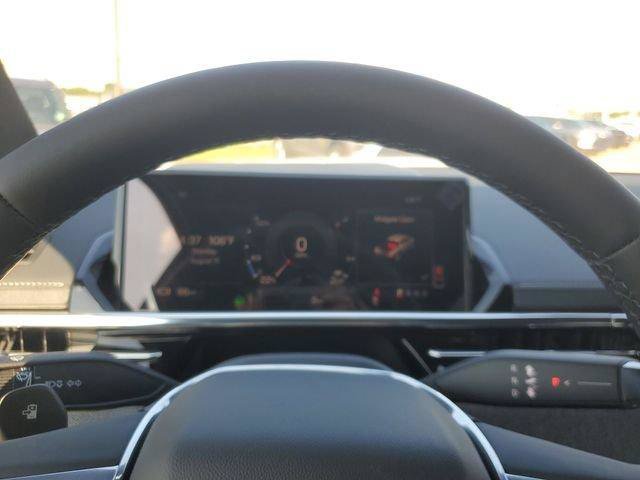 New 2026 GMC Sierra EV Elevation w/ Premium Package AWD/4WD image 19