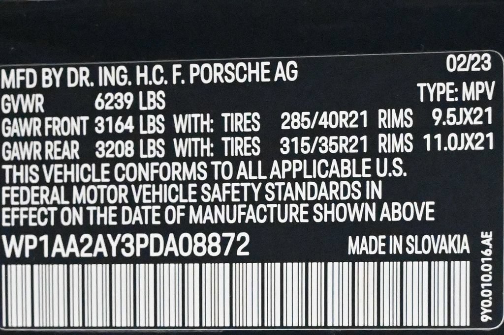 Certified 2023 Porsche Cayenne Platinum Edition AWD/4WD image 30