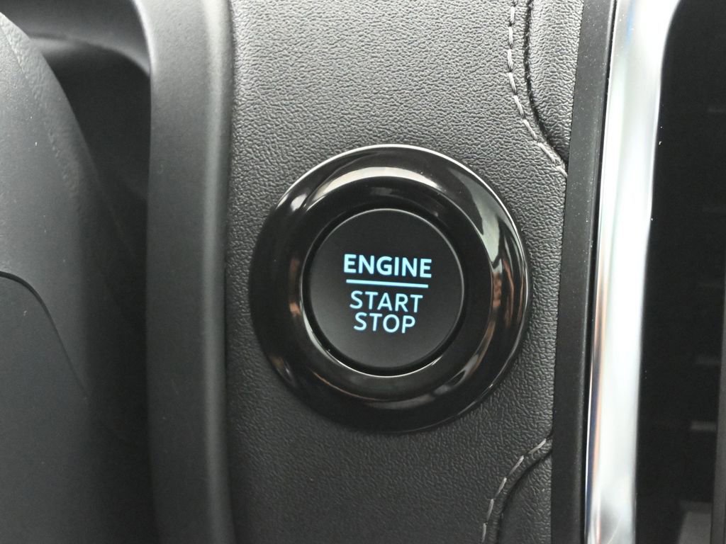 Certified 2025 Ford Expedition Max Platinum image 15