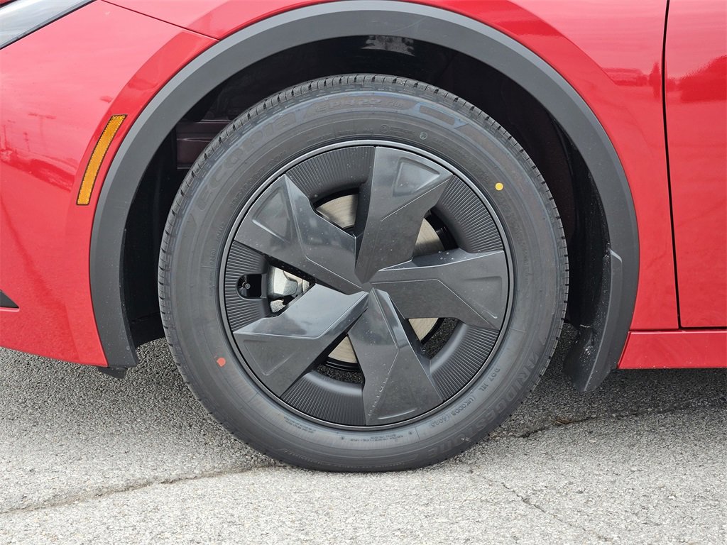 New 2026 Toyota Prius LE image 8