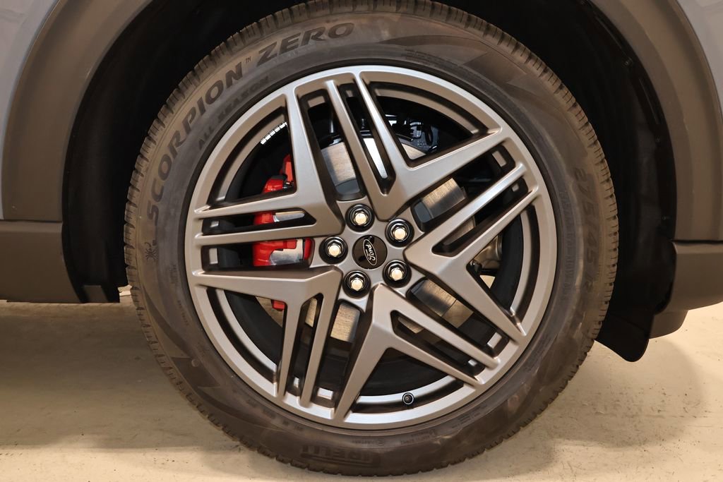 New 2026 Ford Explorer ST image 41