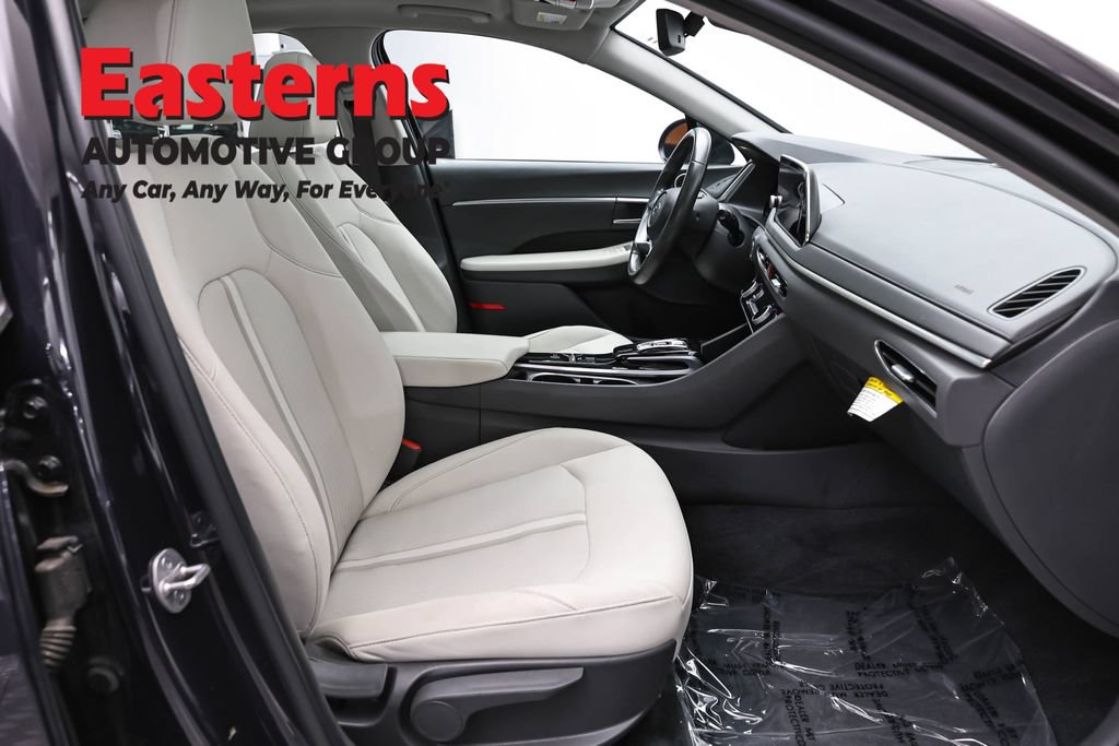 Used 2023 Hyundai Sonata SEL w/ Convenience Package FWD image 25
