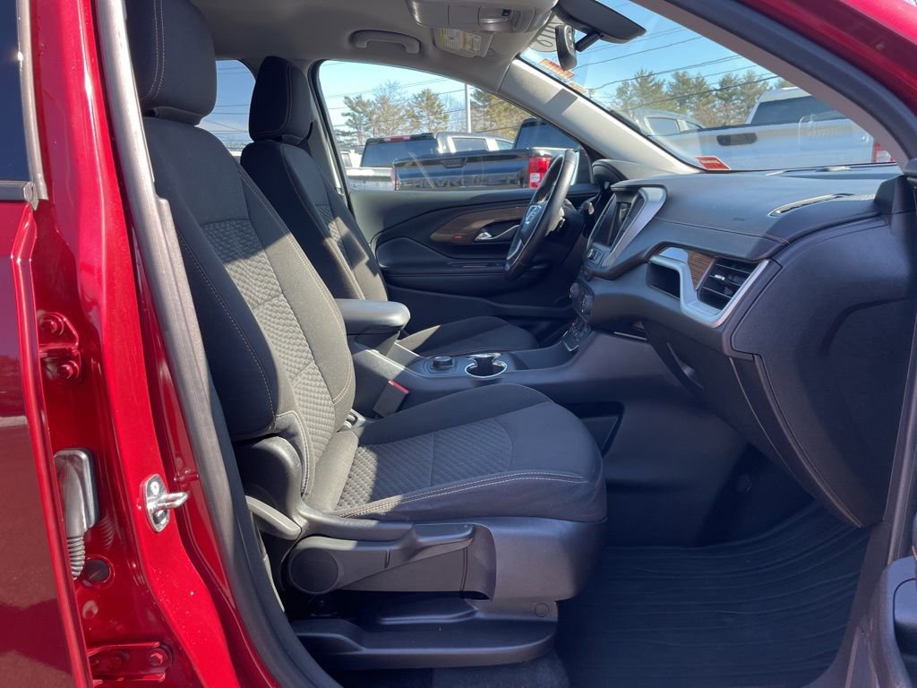 Used 2018 GMC Terrain SLE image 27