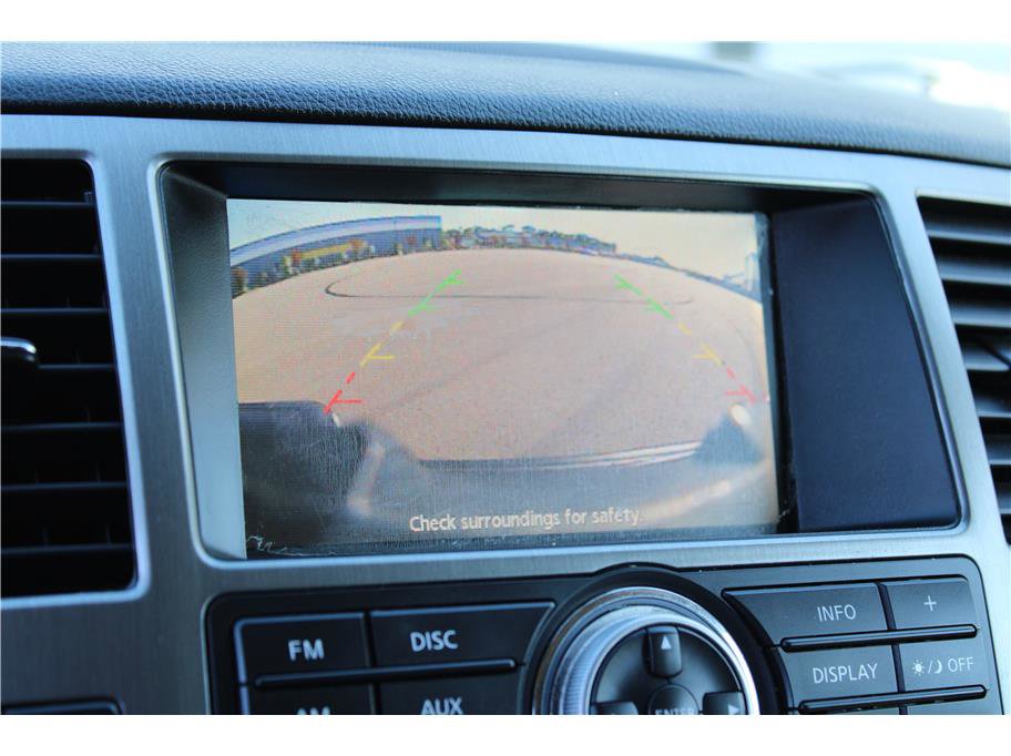 Used 2015 Nissan Armada SV image 23