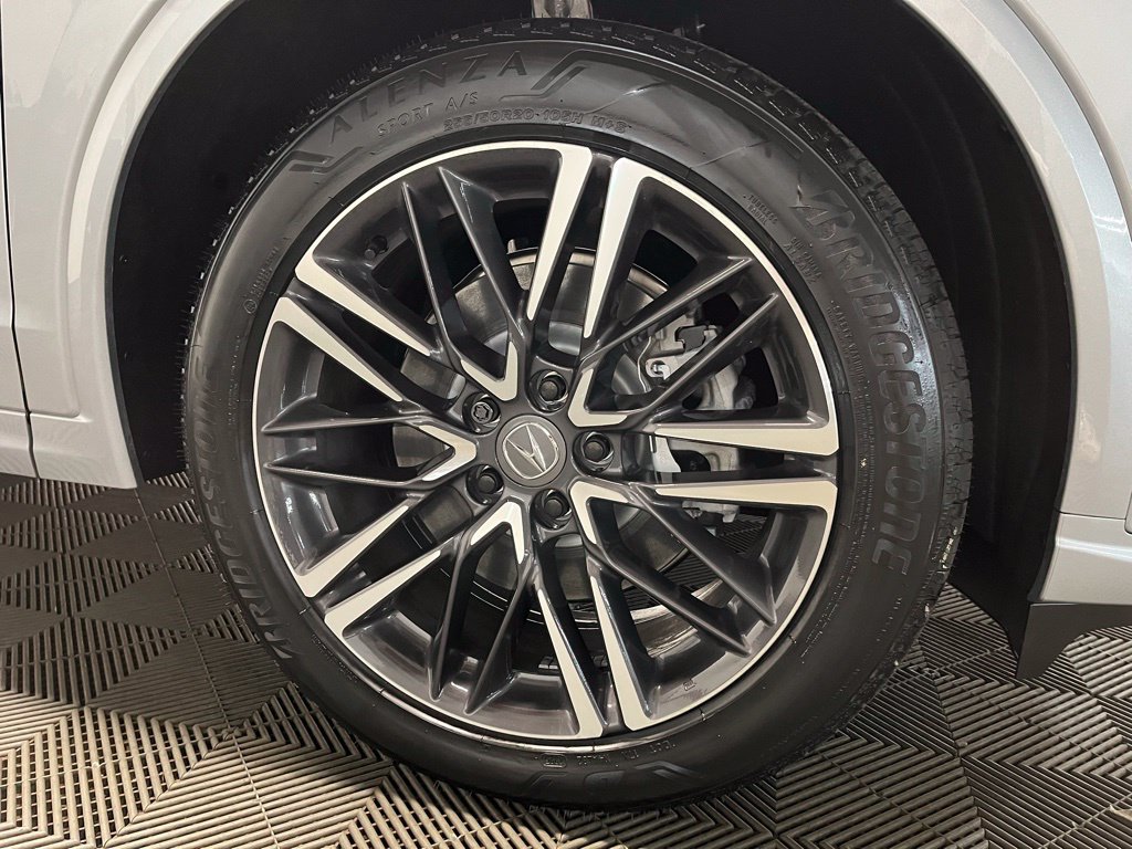 New 2026 Acura MDX w/ Advance Package AWD/4WD image 3