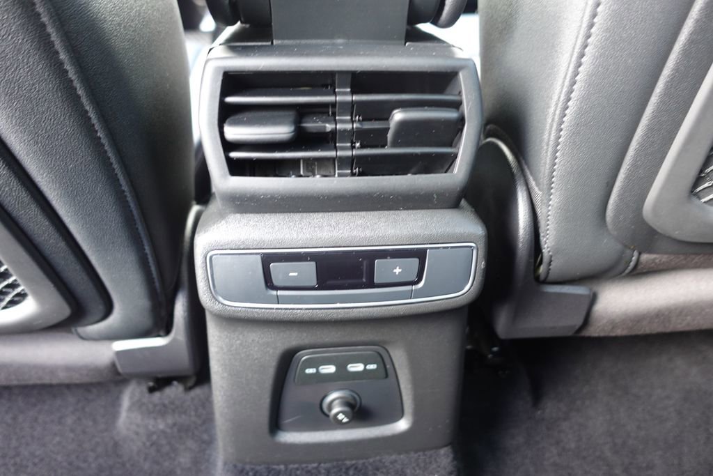 Used 2023 Audi Q4 e-tron Premium Plus w/ Premium Plus image 20