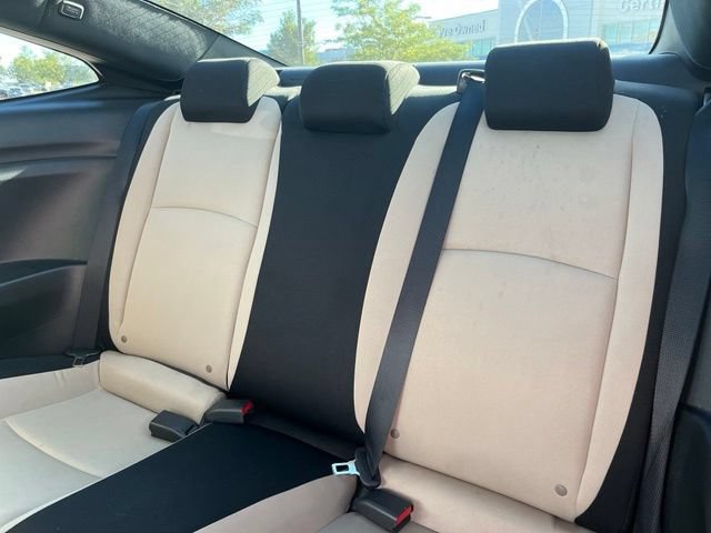 Used 2018 Honda Civic EX-T image 12