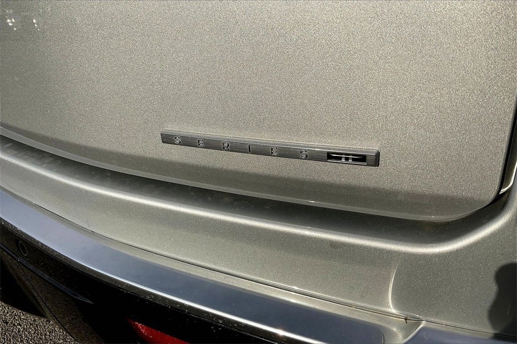 Used 2024 Jeep Wagoneer Series II w/ Flexible Seating Group image 11