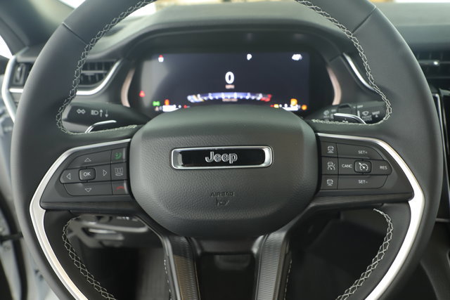 New 2025 Jeep Grand Cherokee Laredo RWD image 18