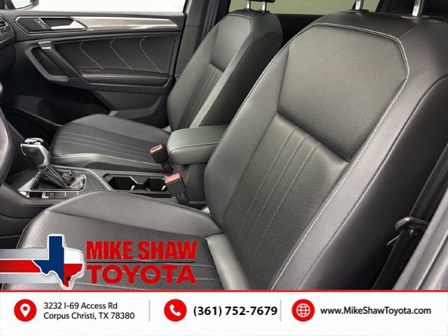Used 2023 Volkswagen Tiguan SE R-Line FWD image 24