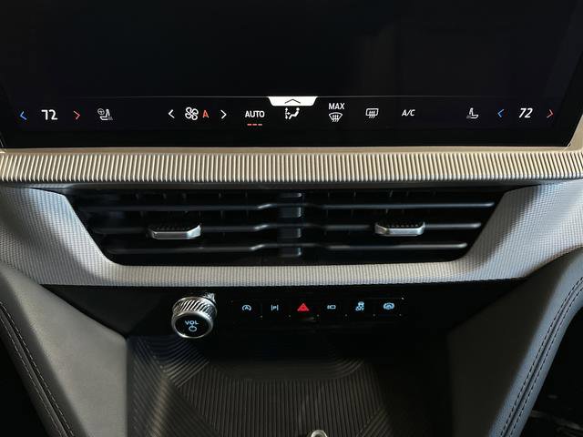 New 2026 Ford Explorer Active w/ Active Comfort Package image 20