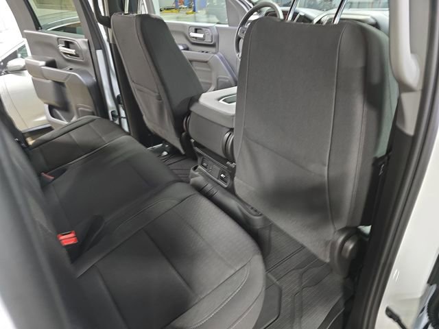 Used 2026 Chevrolet Silverado 2500 Custom w/ Custom Convenience Package image 15