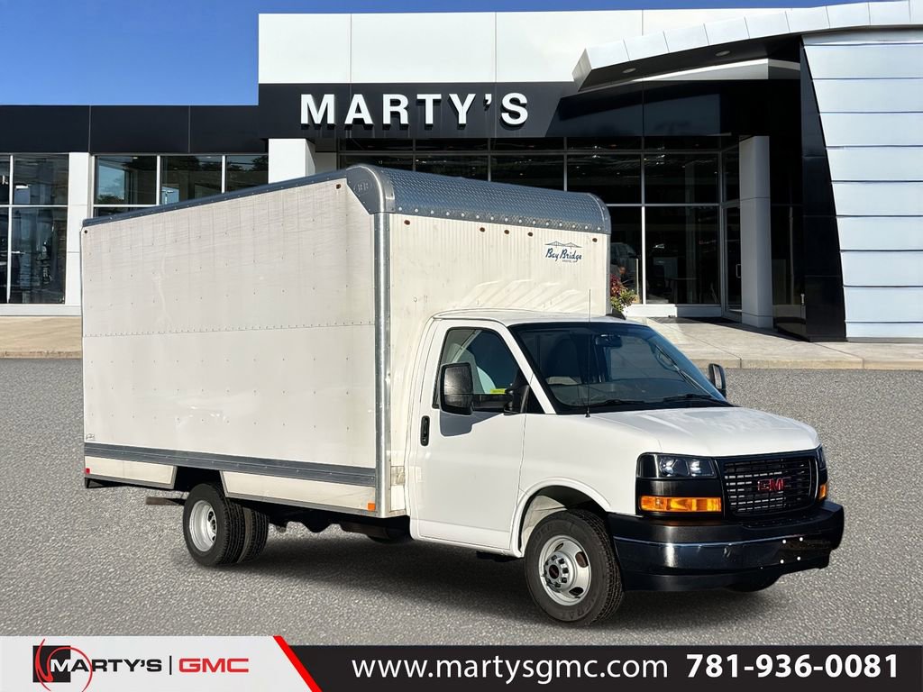 Used 2022 GMC Savana 3500 w/ Power Convenience Package