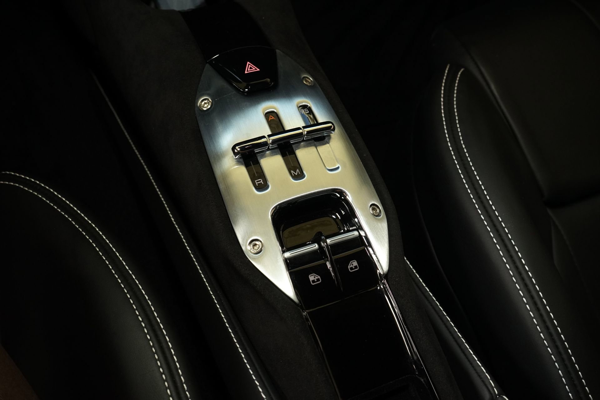 Used 2022 Ferrari SF90 Stradale image 22