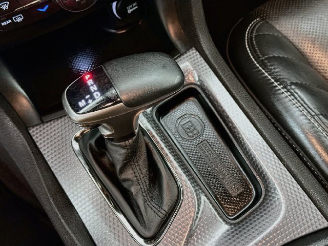 Used 2016 Dodge Charger SRT Hellcat w/ Harman/Kardon Audio Group RWD image 15