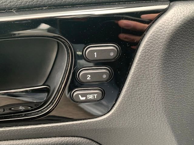 Used 2024 Honda Odyssey Elite image 7