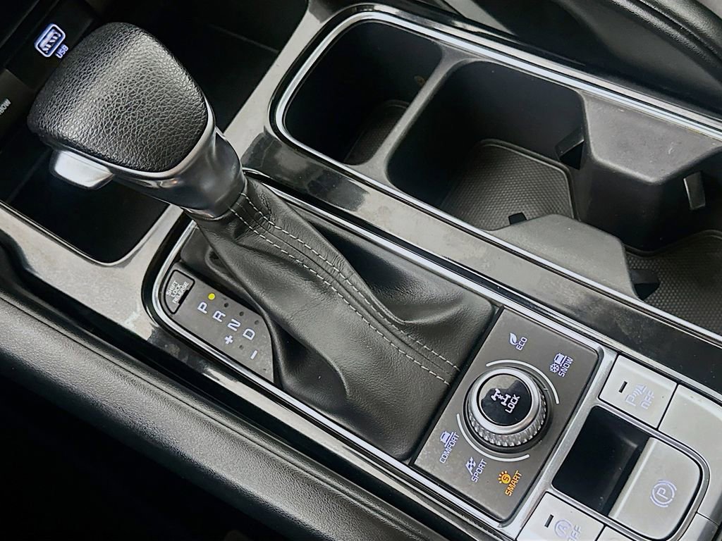 Certified 2022 Kia Telluride LX image 24