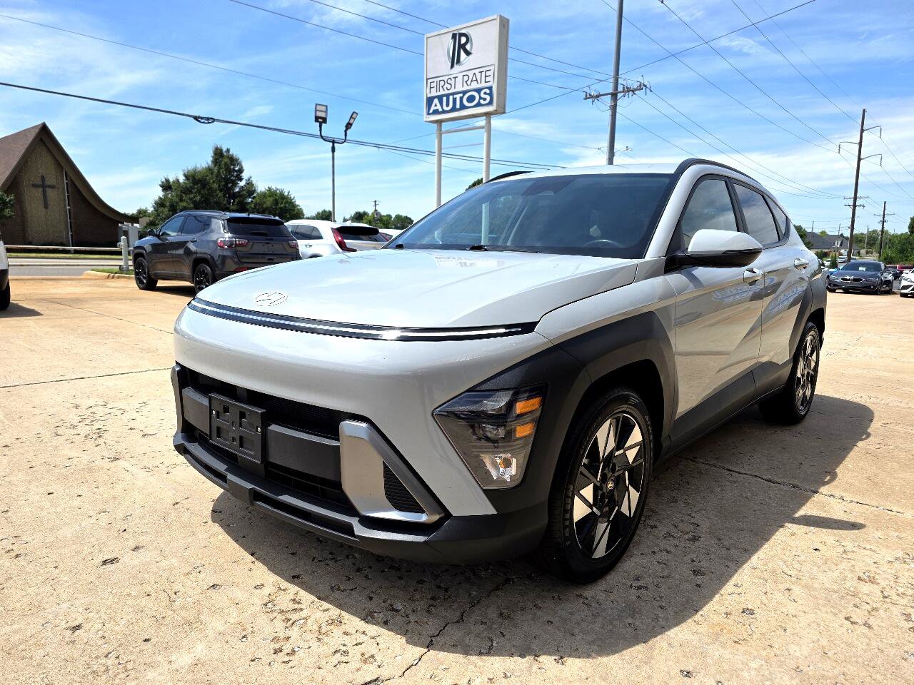 Used 2024 Hyundai Kona SEL image 3