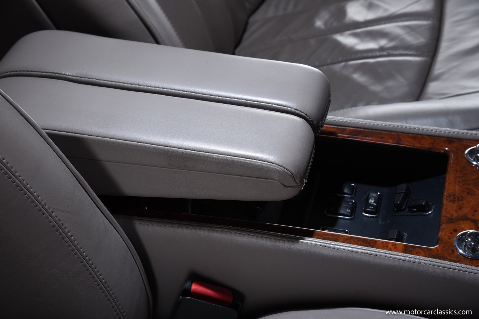 Used 2005 Bentley Arnage R image 32