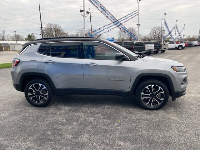 Used 2023 Jeep Compass Limited w/ Sun and Sound Group image 6
