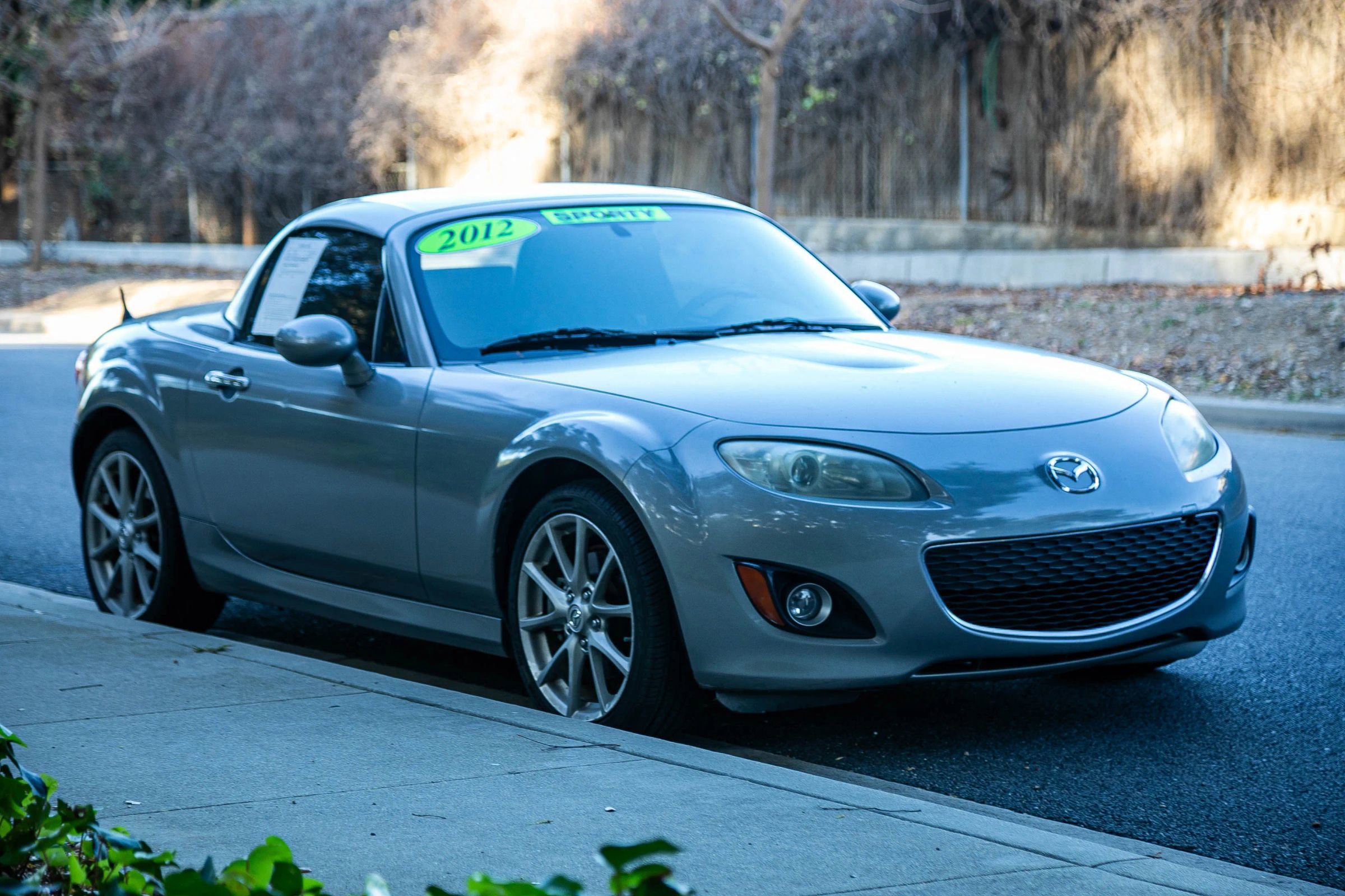 Used 2012 MAZDA MX-5 Miata Grand Touring w/ Premium Pkg image 3