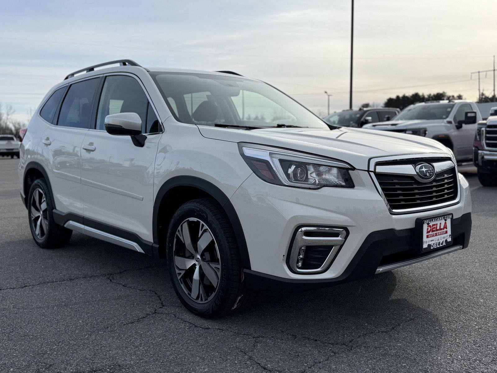 Used 2020 Subaru Forester Touring image 3