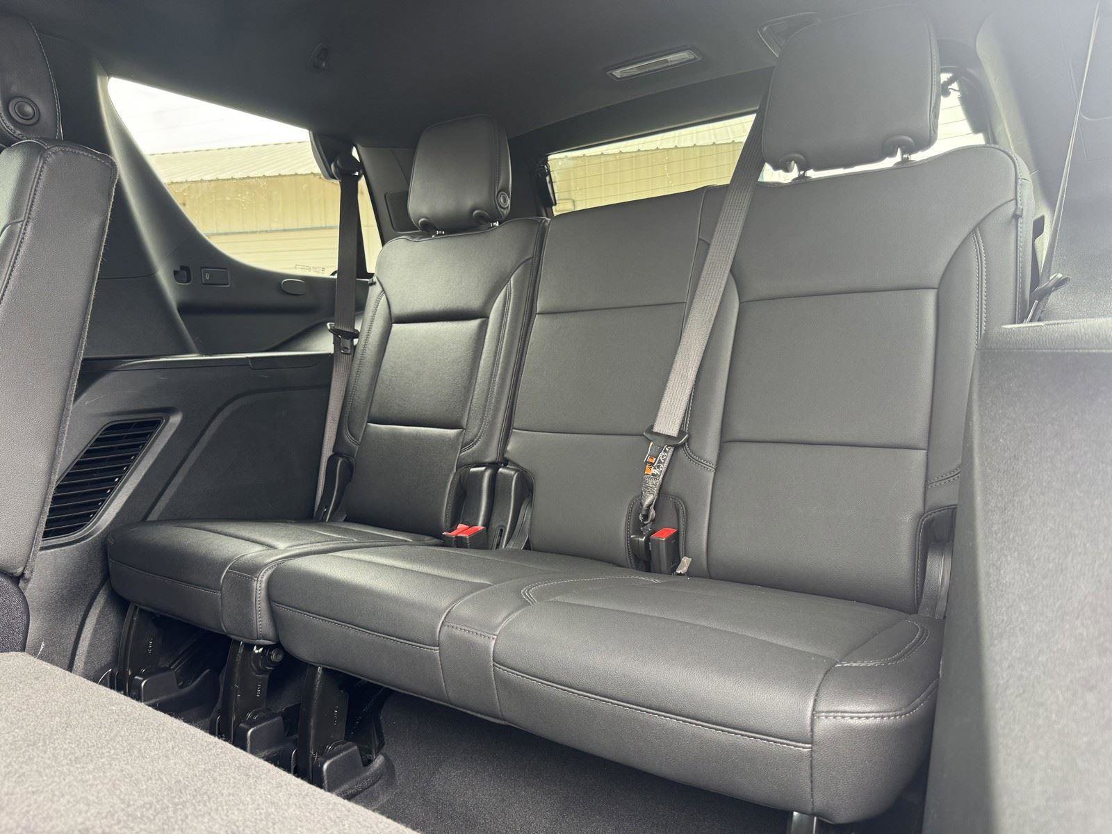 Used 2025 Chevrolet Tahoe LT AWD/4WD image 33
