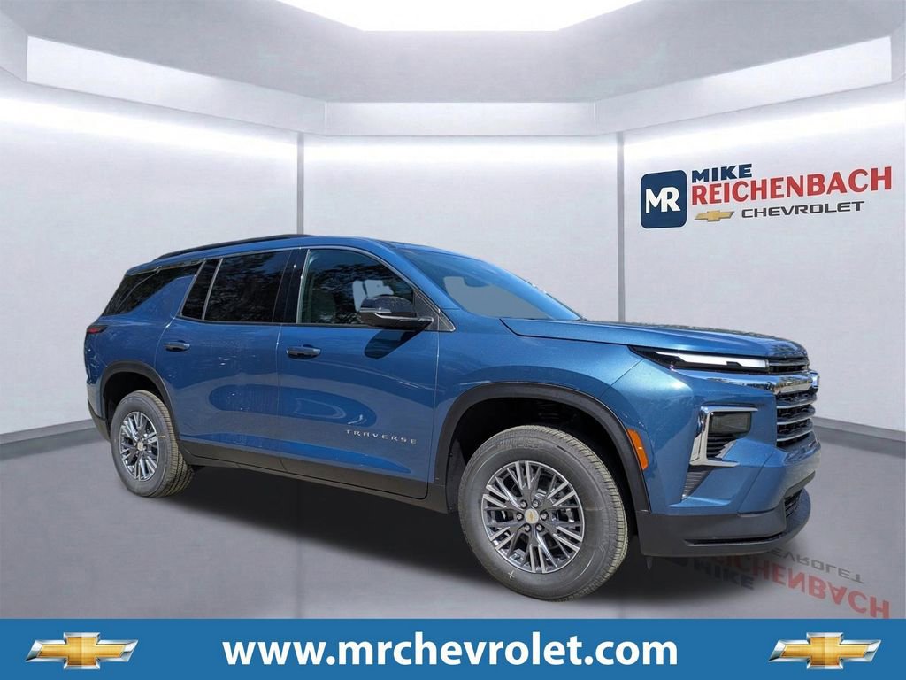 New 2026 Chevrolet Traverse LT w/ Driver Confidence Package FWD video 1