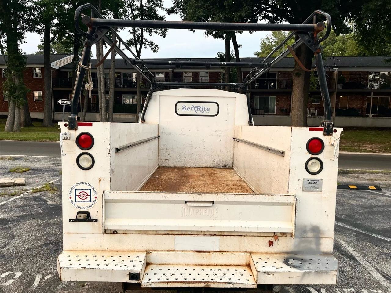 Used 2015 GMC Savana 3500 RWD image 8