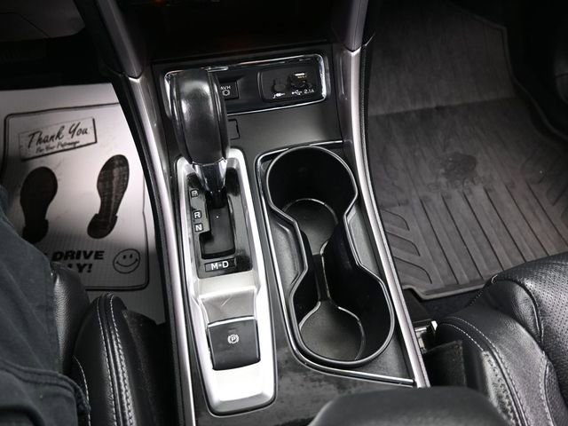 Used 2021 Subaru Ascent Limited w/ Technology Package image 11