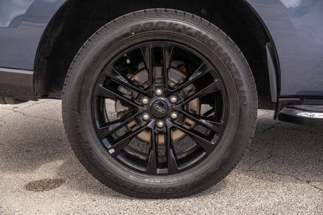 Certified 2023 Ford Expedition XLT RWD image 10
