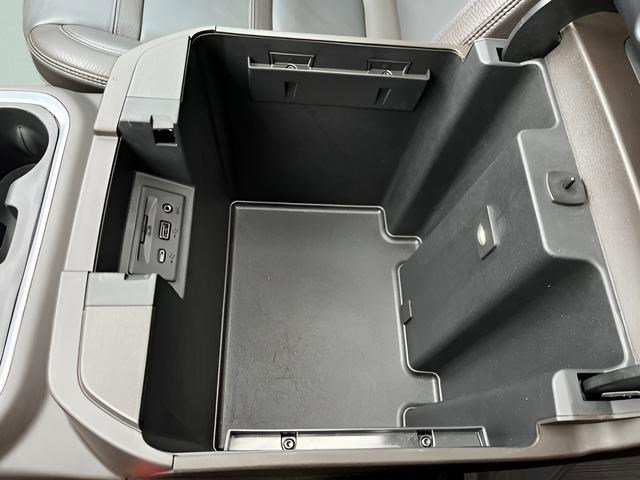 Certified 2022 GMC Sierra 1500 Denali w/ Denali Premium Package image 9