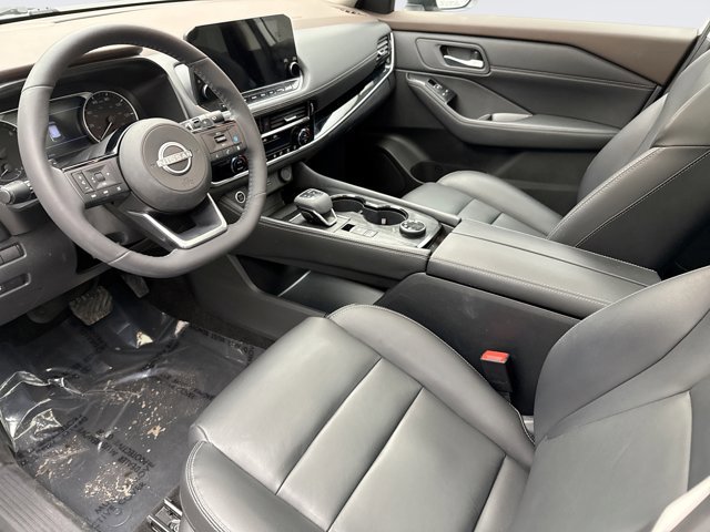 Used 2023 Nissan Rogue SL w/ SL Premium Package image 10