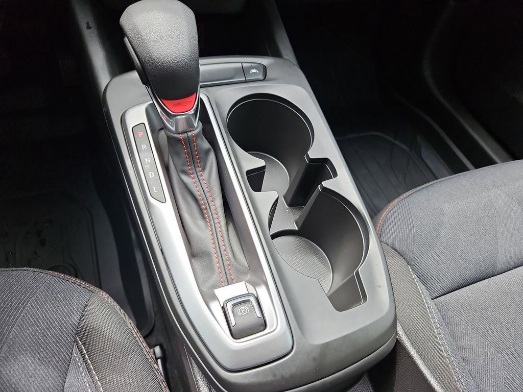 Certified 2025 Chevrolet Trax RS w/ Sunroof Package image 16