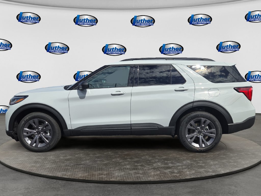 New 2027 Ford Explorer Active w/ Active Comfort Package AWD/4WD image 2